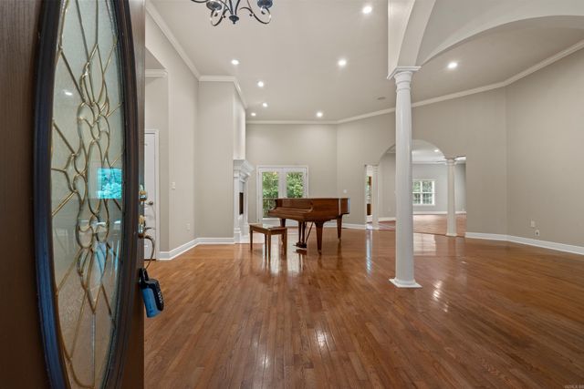 185 HILLSIDE Place, Hot Springs, AR 71901