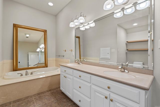 185 HILLSIDE Place, Hot Springs, AR 71901