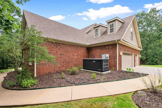 185 HILLSIDE Place, Hot Springs, AR 71901