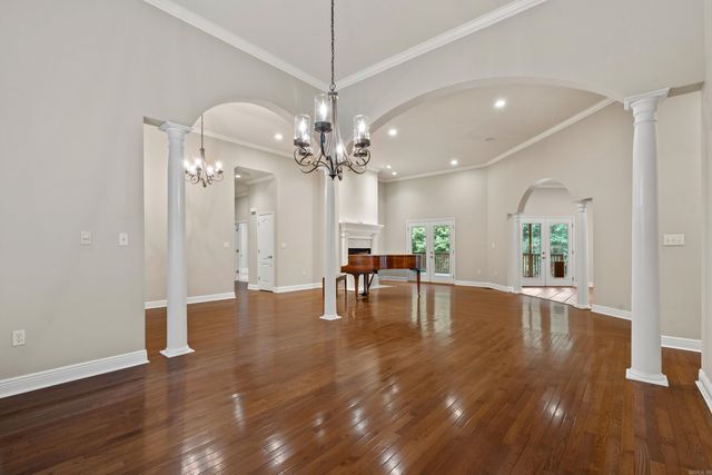 185 HILLSIDE Place, Hot Springs, AR 71901