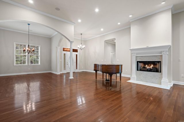 185 HILLSIDE Place, Hot Springs, AR 71901