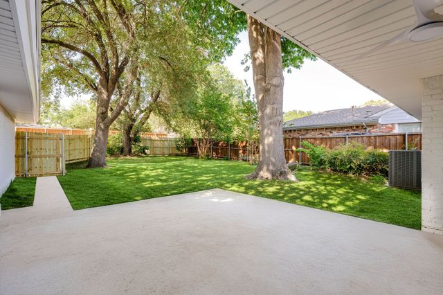 7727 La Risa Drive, Dallas, TX 75248
