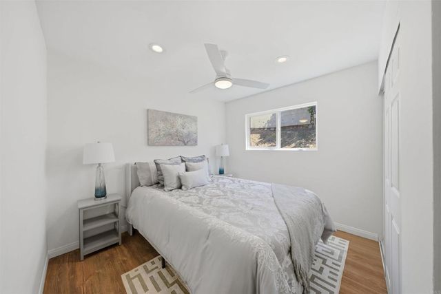 1835 Debra Lane, Vista, CA 92084