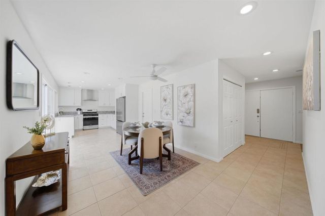 1835 Debra Lane, Vista, CA 92084