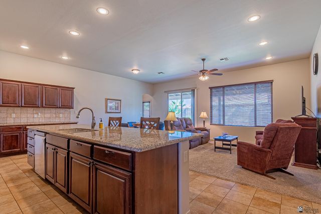 7896 E 37 Pl, Yuma, AZ 85365