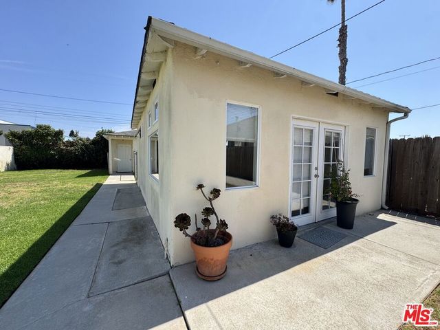 823 23rd Street, Santa Monica, CA 90403
