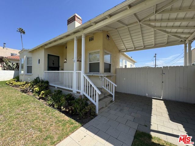 823 23rd Street, Santa Monica, CA 90403