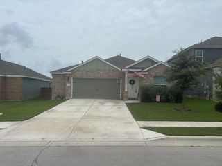 210 Barcelona, Kyle, TX 78640