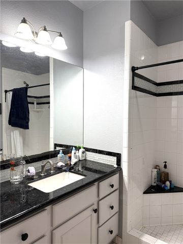 1425 West Villa Maria Road 306, Bryan, TX 77801