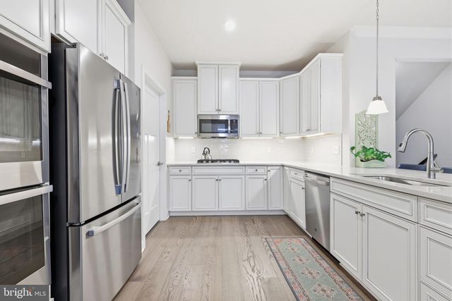 20 GRIFFIN WAY, Yardley, PA 19067