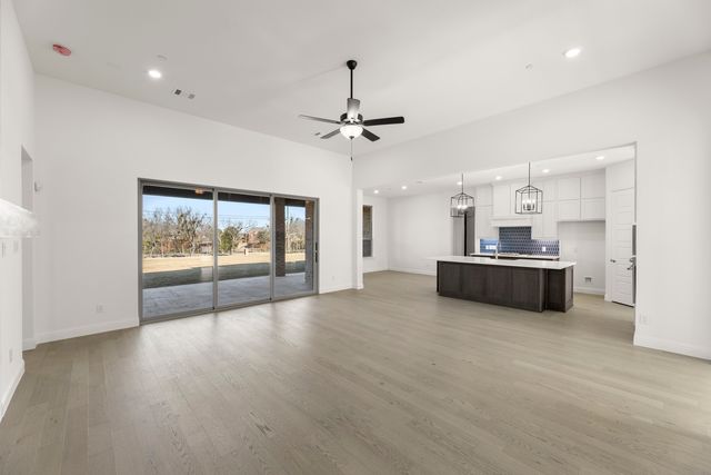 473 Flor Drive, Sunnyvale, TX 75182