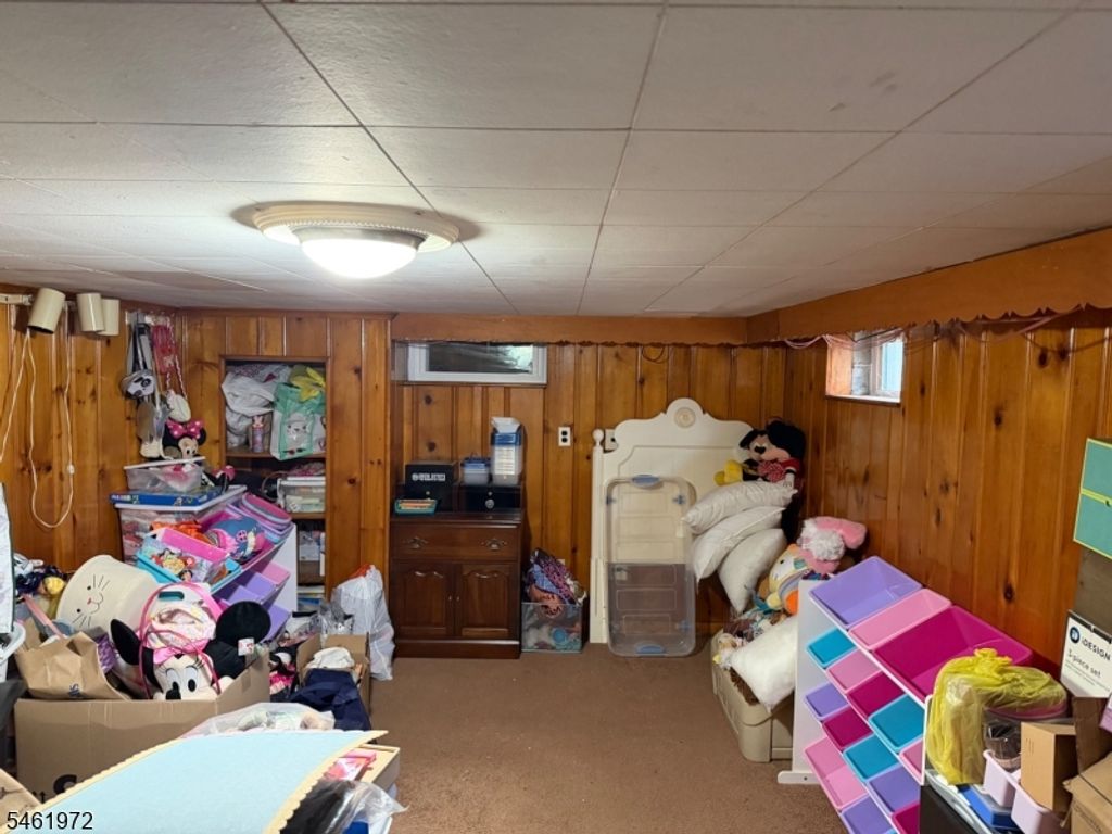 Image 22 of property listing at 830 Travers St, Union Twp., NJ 07083