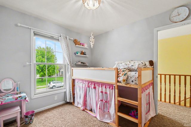 1413 Green Grass Drive, Osceola, IN 46561