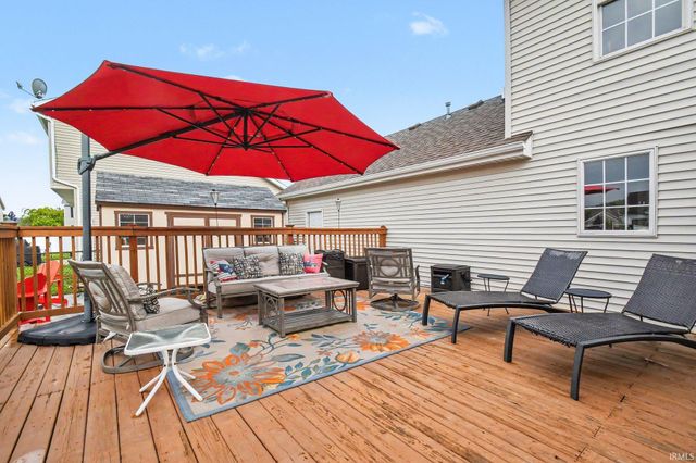 1413 Green Grass Drive, Osceola, IN 46561
