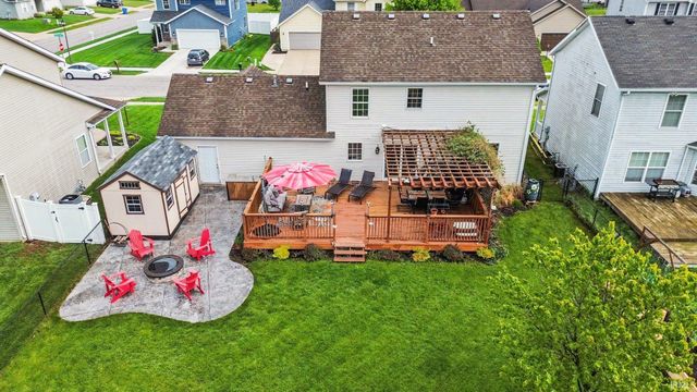 1413 Green Grass Drive, Osceola, IN 46561