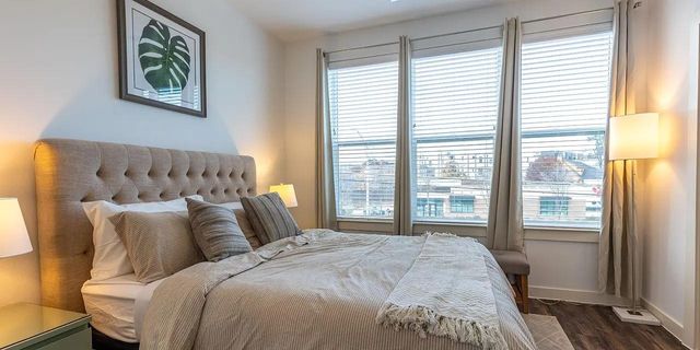 1000 Fort Worth Avenue 215, Dallas, TX 75208