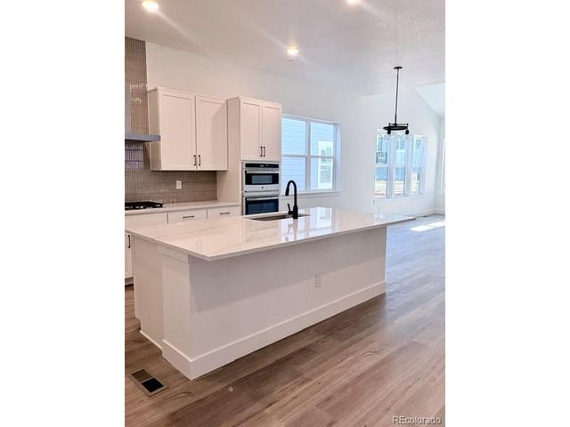 5613 W 141st Ln, Broomfield, CO 80020