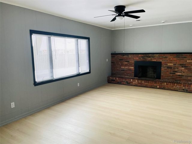 5273 Fairway Drive, Monitor Charter Township, MI 48706