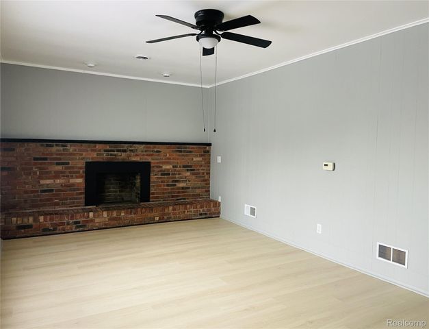 5273 Fairway Drive, Monitor Charter Township, MI 48706