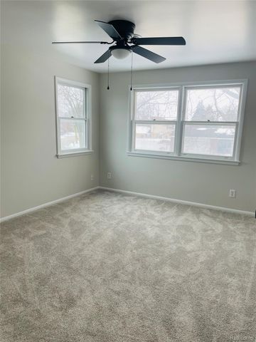 5273 Fairway Drive, Monitor Charter Township, MI 48706