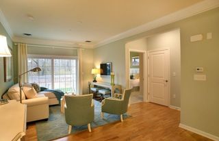 130 Trotter Rd 101, Weymouth, MA 02190