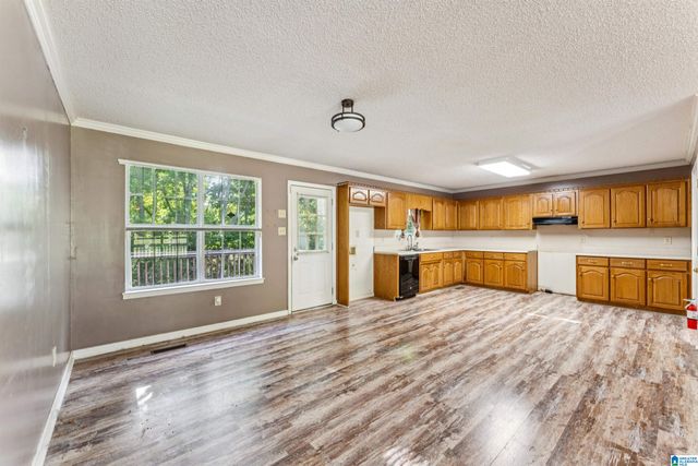 717 HILLTOP ROAD, Warrior, AL 35180