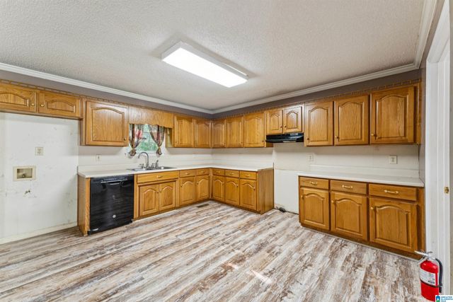 717 HILLTOP ROAD, Warrior, AL 35180