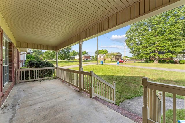 717 HILLTOP ROAD, Warrior, AL 35180
