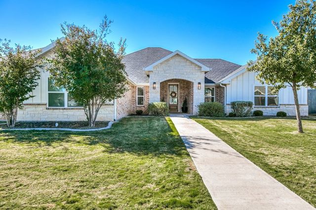1833 Castle Pines, San Angelo, TX 76904