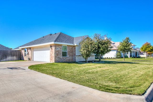 1833 Castle Pines, San Angelo, TX 76904