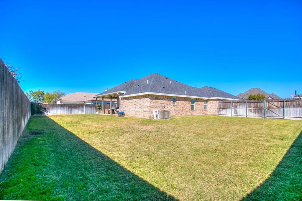 Image 41 of property listing at 1833 Castle Pines, San Angelo, TX 76904