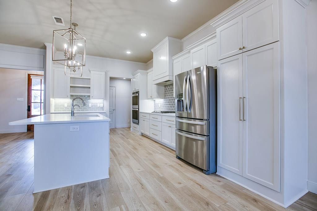 Image 47 of property listing at 1833 Castle Pines, San Angelo, TX 76904