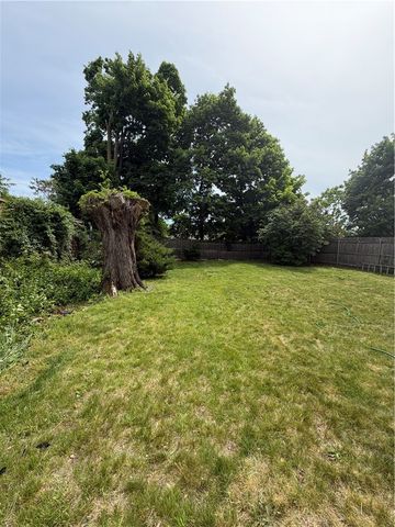 70 Whittier Avenue, Providence, RI 02909