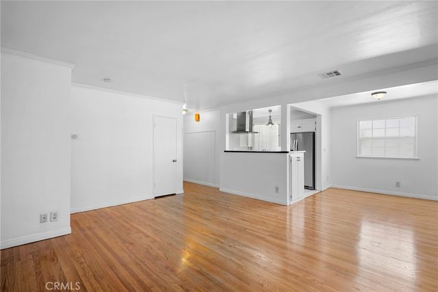 5806 Noble, Sherman Oaks, CA 91411