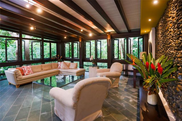 14 TORTUGO STREET, Guaynabo, PR 00971