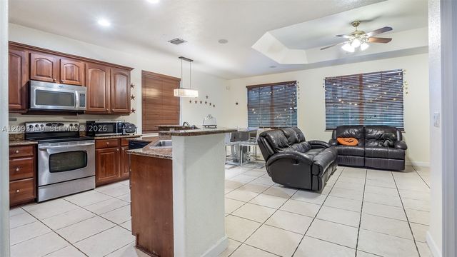 3656 SW 166th Ave, Miramar, FL 33027