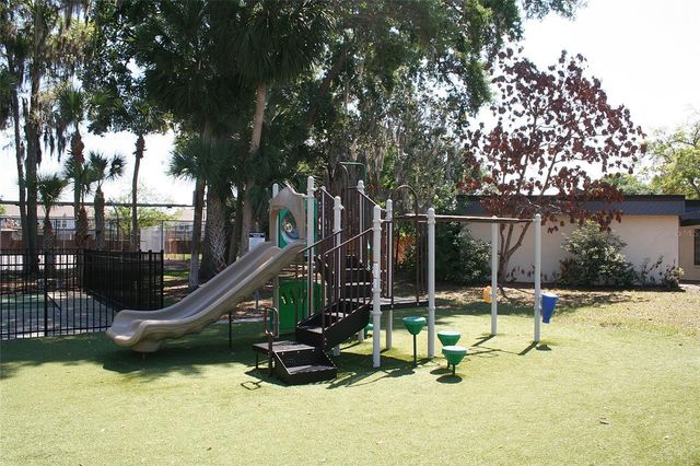 2400 DOMINICA RUN, Winter Park, FL 32792