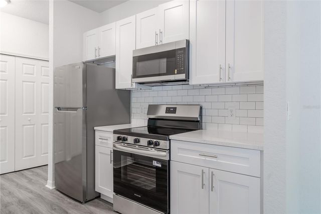 5953 WESTGATE DRIVE 1823, Orlando, FL 32835