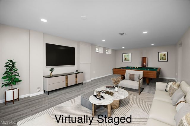 23402 Vera Street, Warrensville Heights, OH 44128