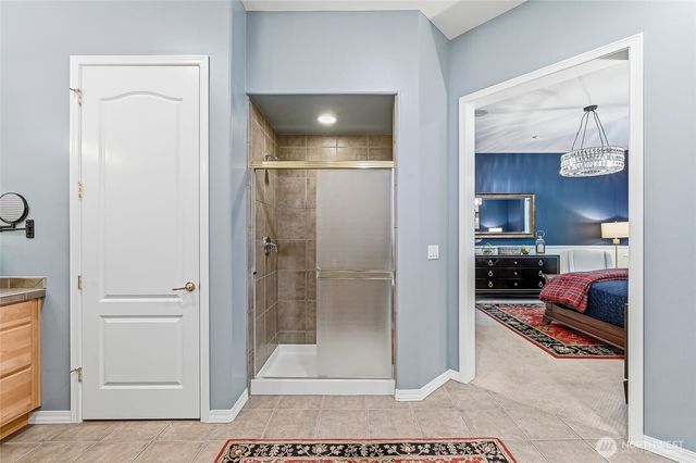 23158 NE Devon Way, Redmond, WA 98053