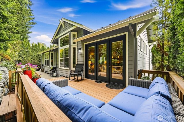 23158 NE Devon Way, Redmond, WA 98053