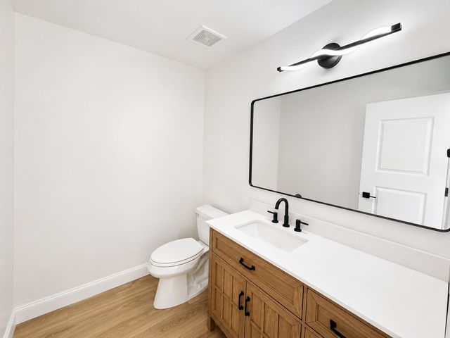 7746 Northfield Lane, Tinley Park, IL 60487