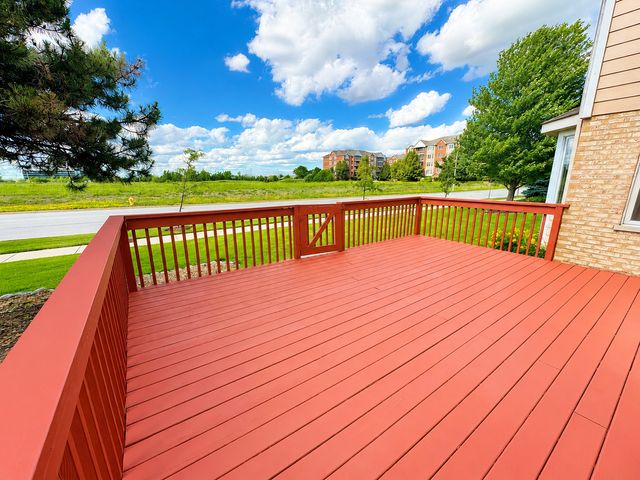 7746 Northfield Lane, Tinley Park, IL 60487