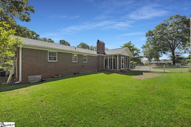 302 Portsmouth Drive, Greenville, SC 29617
