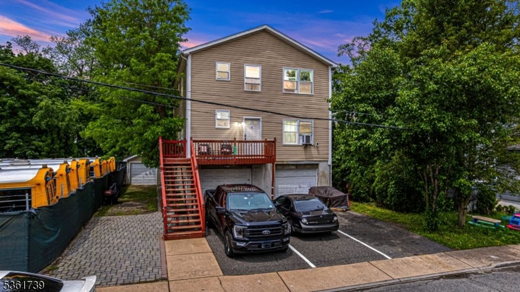 579 Liberty St, City Of Orange Twp., NJ 07050