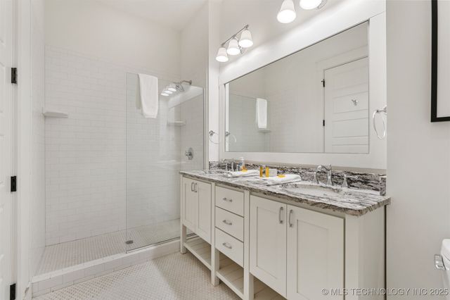 29 Water Street 7, Carlton Landing, OK 74432