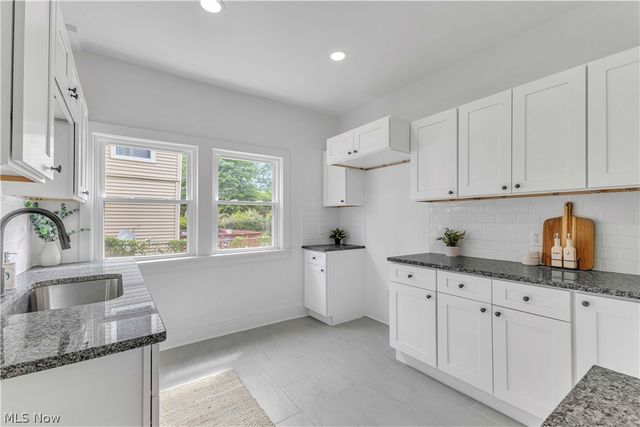 3498 Tullamore Road, University Heights, OH 44118
