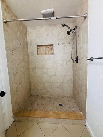 2324 NW 98th Terrace, Coral Springs, FL 33065