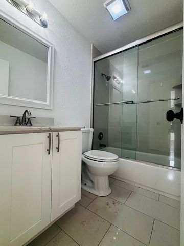 2324 NW 98th Terrace, Coral Springs, FL 33065