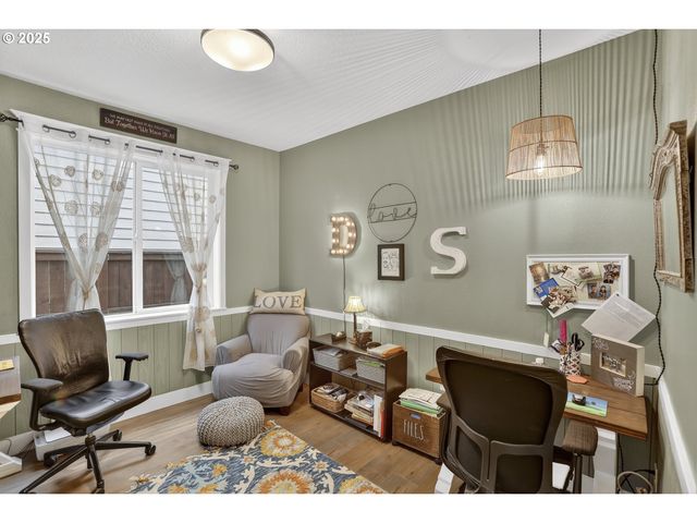 3934 N BOOMER Dr, Newberg, OR 97132